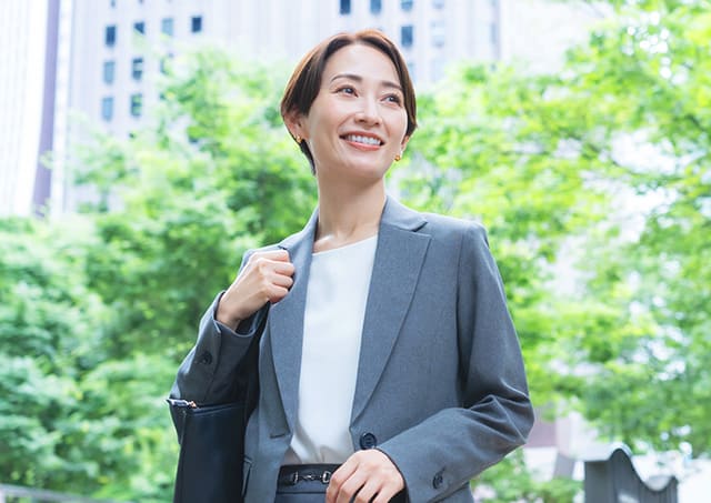 通院女性